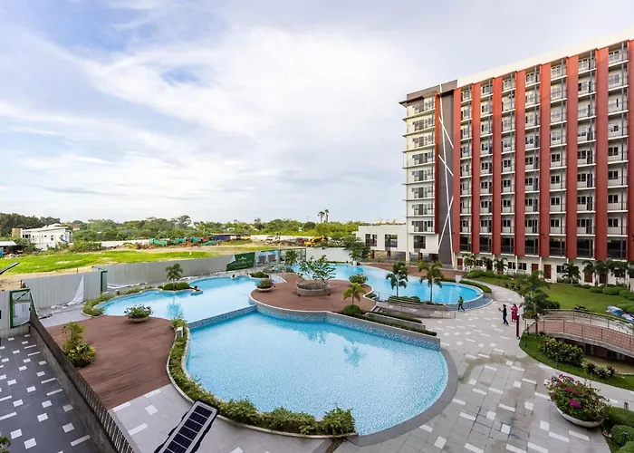 Bright And Stylish With Pool View And Balcony Aparthotel 4*